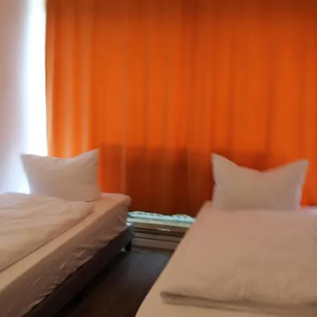 Land-gut-hotel Rasthaus 3*