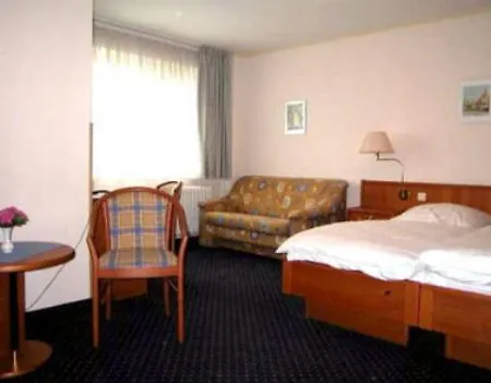 Land-gut-hotel Rasthaus Hotel