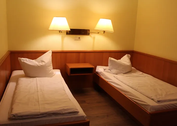 Hotel Rasthaus 3*